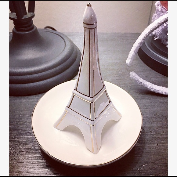 Other - Eiffel Tower, jewelry holder!
